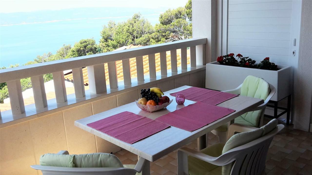 Guest House Fenix Brela Ngoại thất bức ảnh